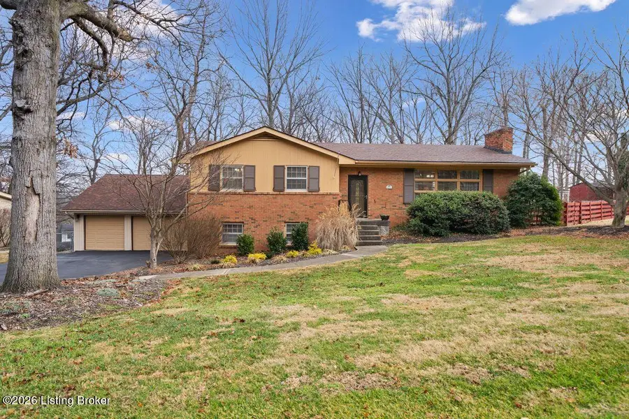 333 Kenwood Hill Rd, Louisville, KY 40214 - Image #2