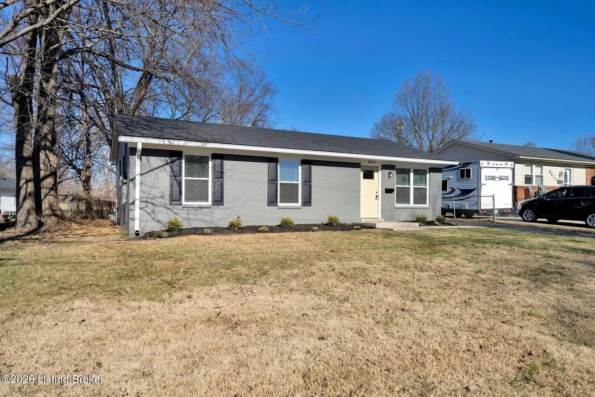 8611 Bluebell Dr, Louisville, KY 40219 - Image #1