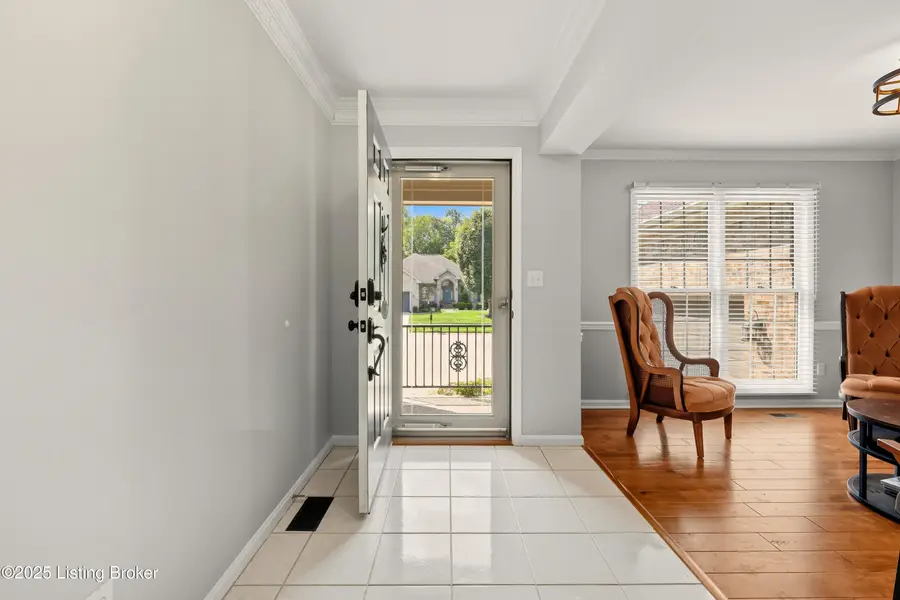 8406 Oxford Woods Ct, Louisville, KY 40222 - Image #3