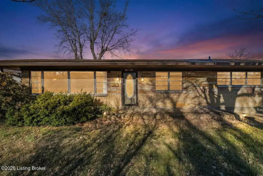 5739 Dorinda Dr, Louisville, KY 40258 - Image #2