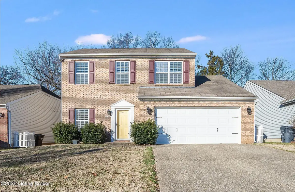 9702 River Trail Dr, Louisville, KY 40229 - Image #1