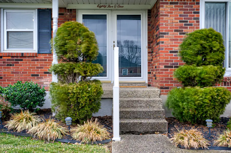 8501 Gregory Way, Louisville, KY 40219 - Image #3