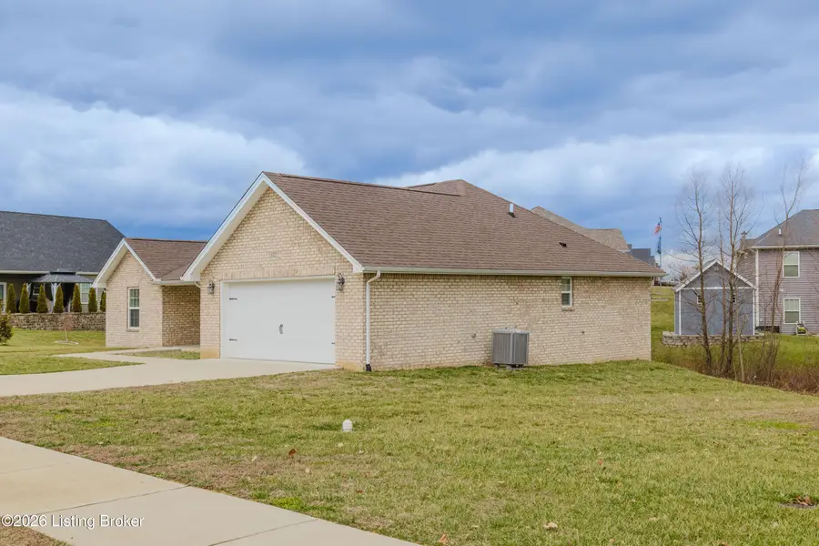 632 Tristan Ln, Elizabethtown, KY 42701 - Image #2