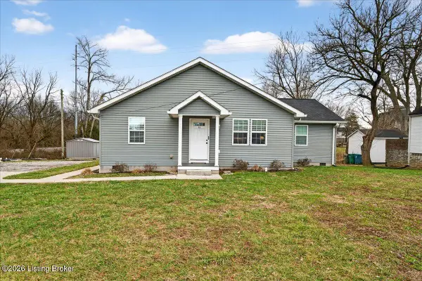 31 Wallace Ave, Shelbyville, KY 40065