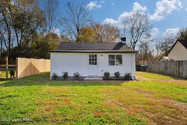 4521 River Front Dr, Louisville, KY 40216