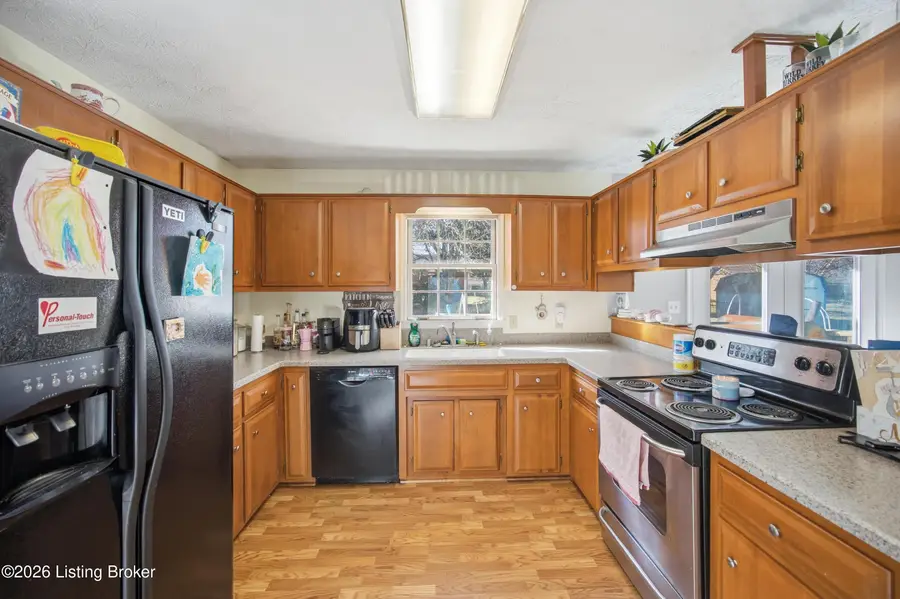 1030 Butler Dr, Lawrenceburg, KY 40342 - Image #3