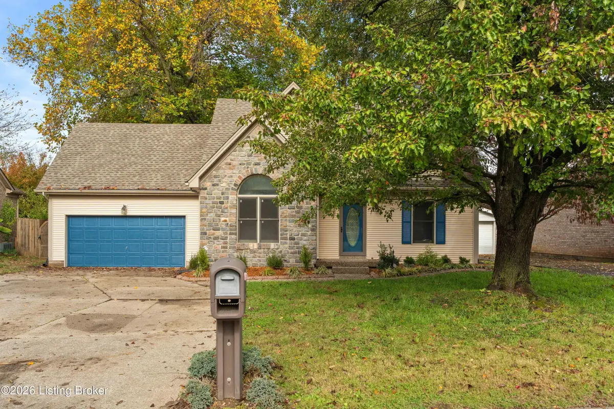 4809 Grecian Ct, Louisville, KY 40272 - #1