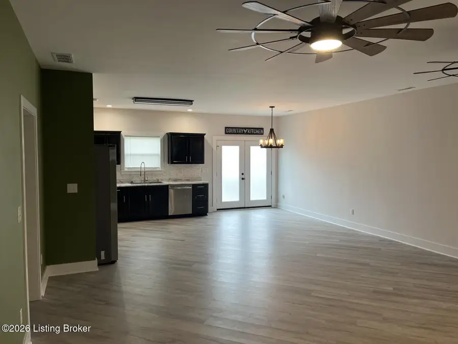 268 Fernwood Dr, Mount Washington, KY 40047 - Image #3