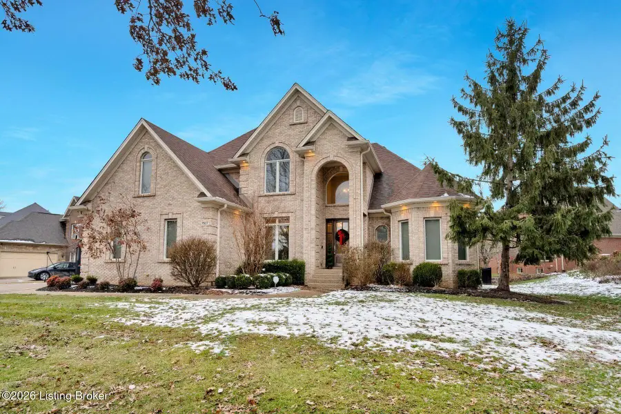 7627 Ashleywood Dr, Louisville, KY 40241 - Image #2