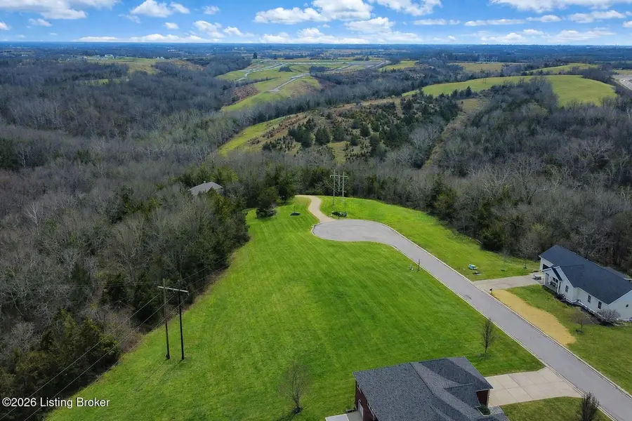 121 Lynnwood Dr, Williamstown, KY 41097 - Image #3