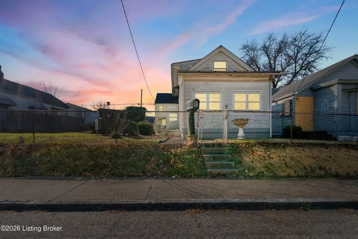1736 W Gaulbert Ave, Louisville, KY 40210 - Image #1