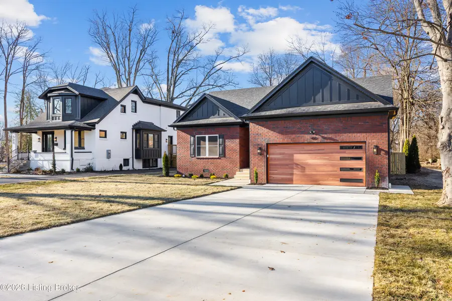 402 Wood Rd, Louisville, KY 40222 - Image #2