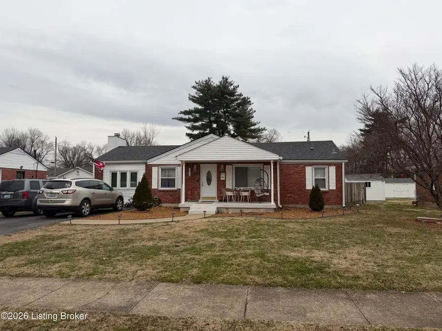 2515 Proctor Knott Dr, Louisville, KY 40218 - Image #2