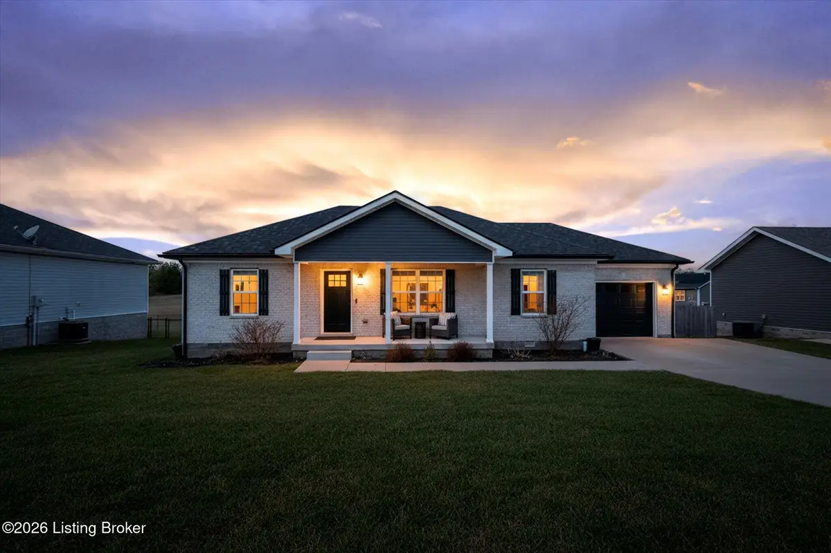 105 Redwood Dr, Bardstown, KY 40004 - Image #1