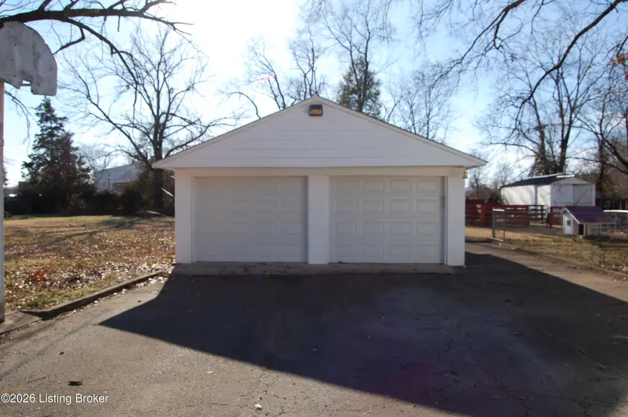 4030 Crawford Ave, Louisville, KY 40218 - Image #3