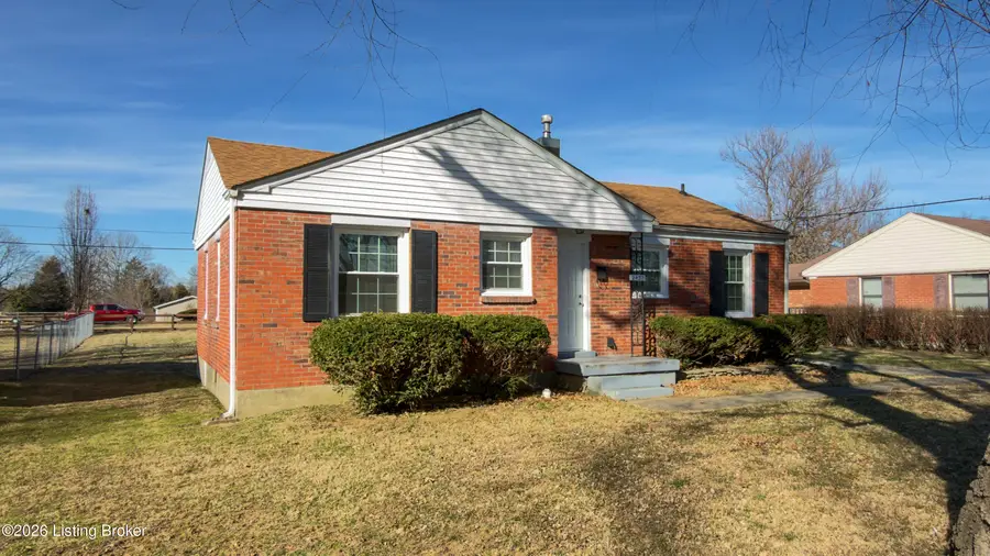 2437 Proctor Knott Dr, Louisville, KY 40218 - Image #2
