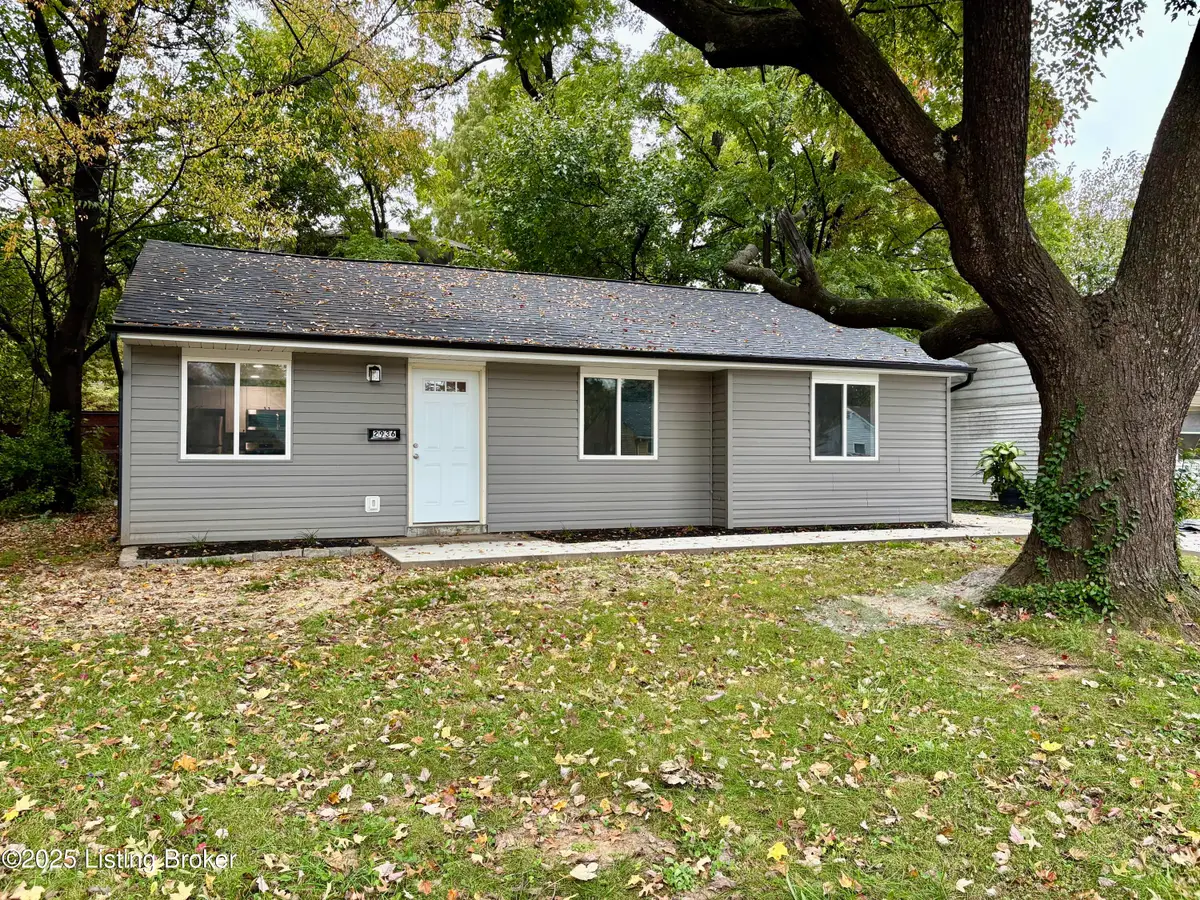 2936 Garey Ln, Louisville, KY 40216 - #1