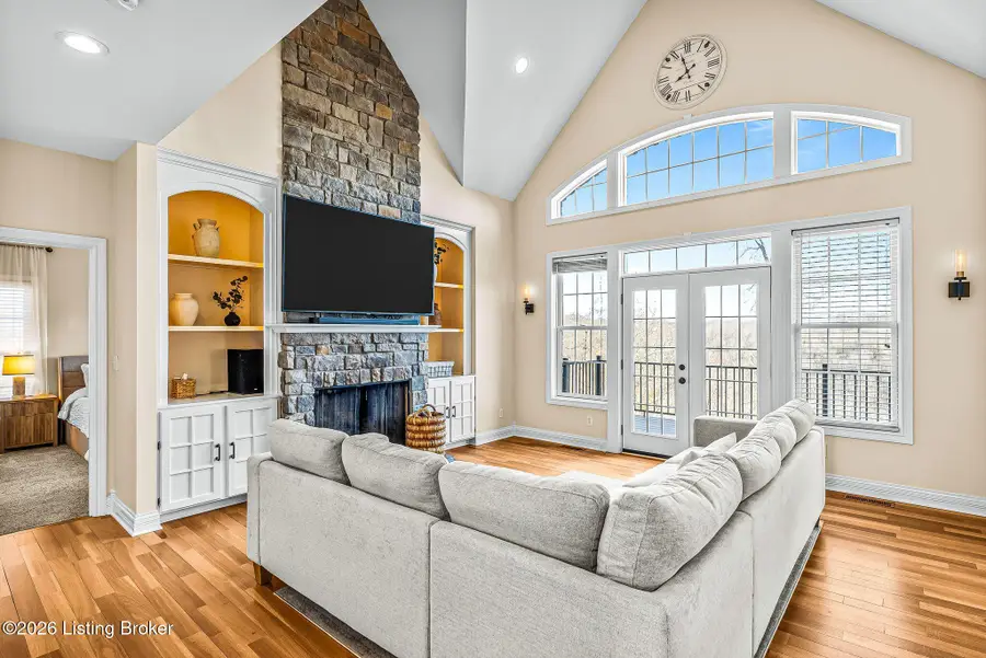 457 Grand Ave, Shepherdsville, KY 40165 - Image #3