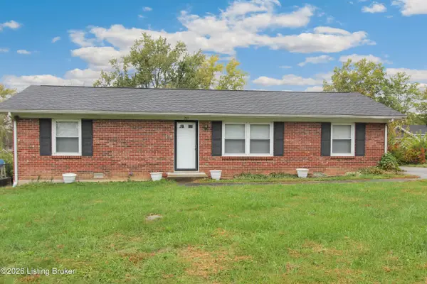 221 Lynn Dr, Lawrenceburg, KY 40342