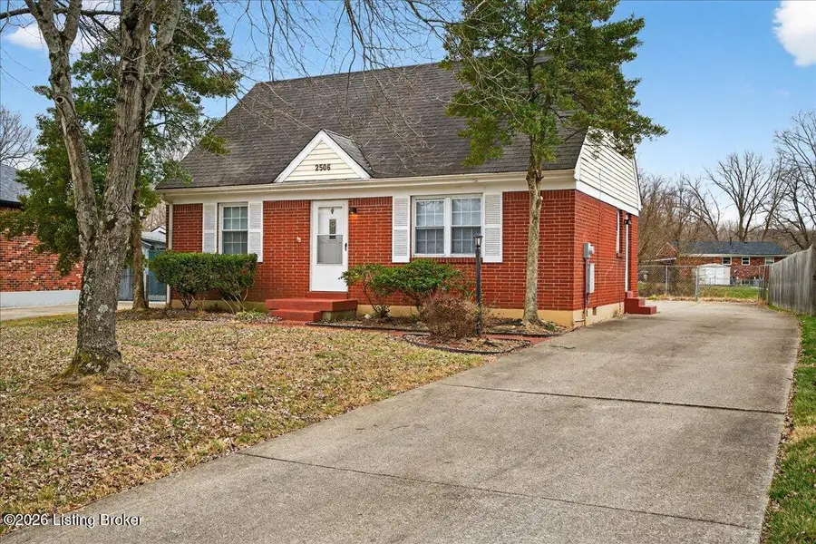 2506 Tavistock Ct, Louisville, KY 40272 - Image #2