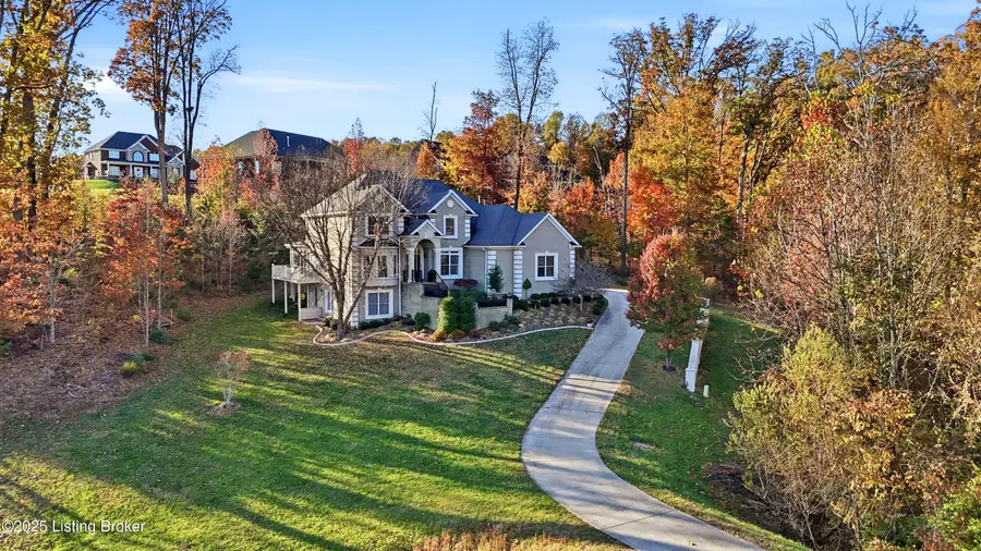 7700 Bella Woods Ct, Louisville, KY 40214 - Image #2