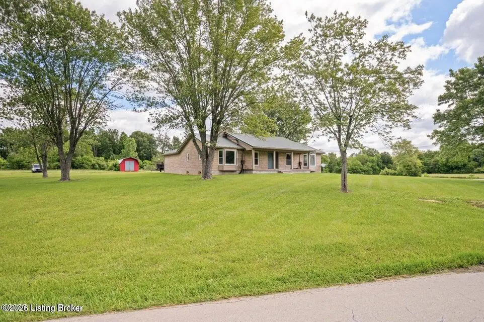 360 Pumpkin Rd, Shepherdsville, KY 40165 - Image #1