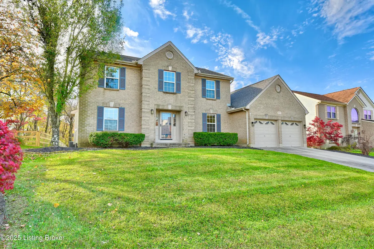 2163 Bluegrama Dr, Burlington, KY 41005 - Image #1