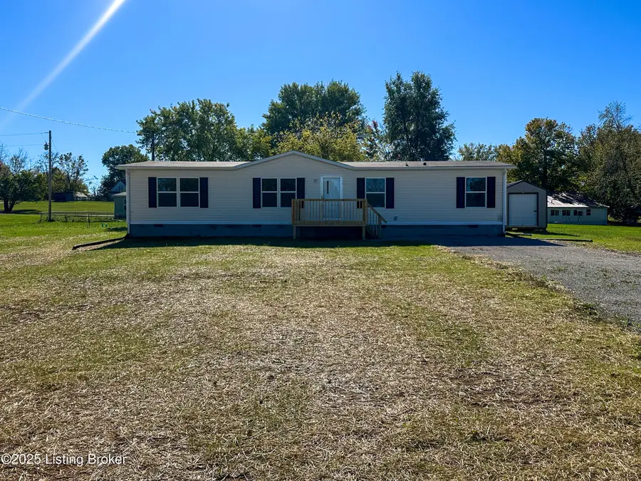 102 N Center St, Irvington, KY 40146 - Image #2