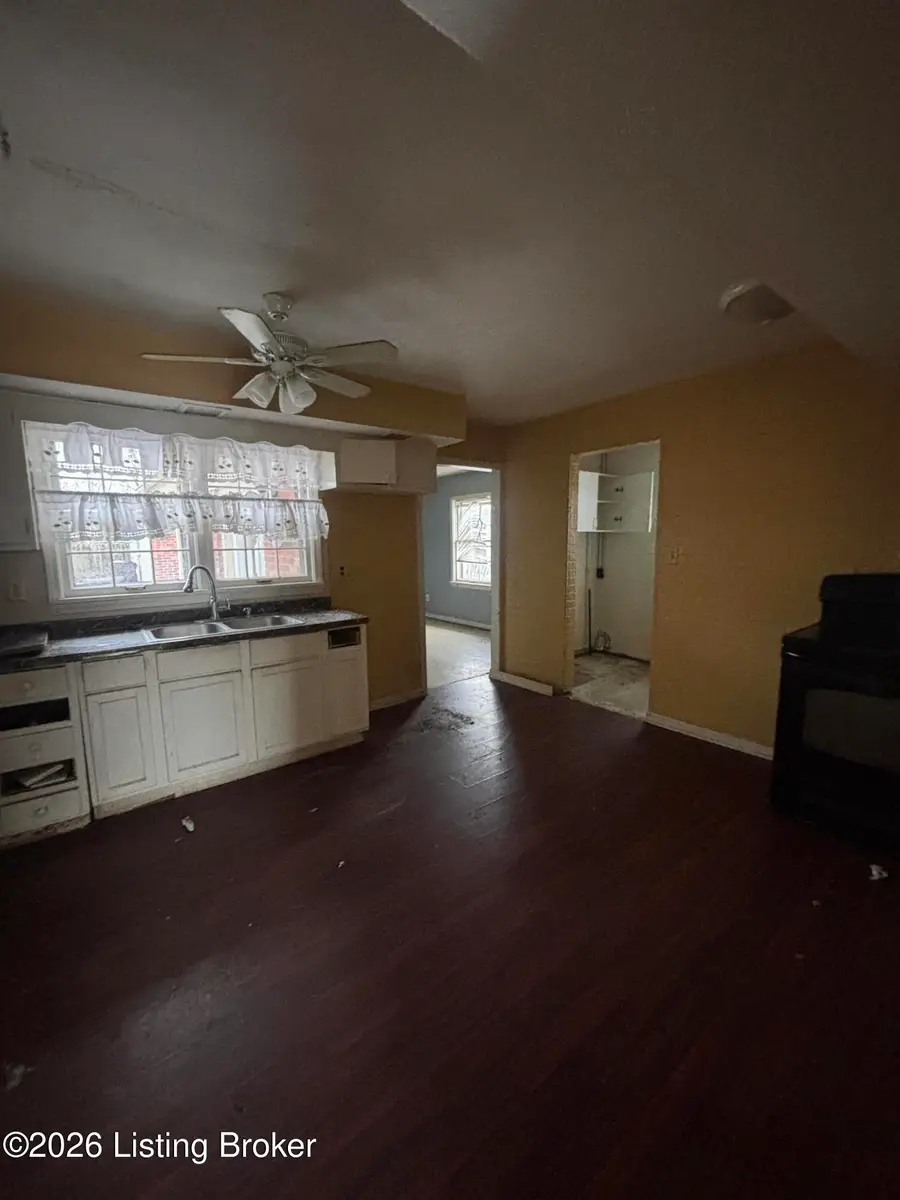 112 Daryl Ct, Louisville, KY 40214 - Image #3