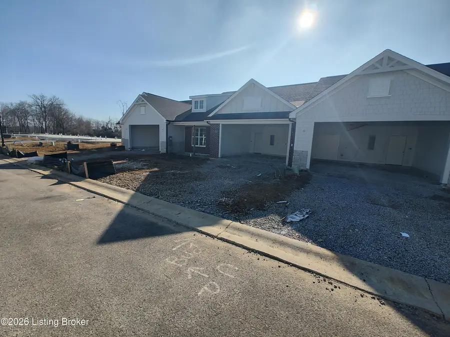 12502 Button Willow Ln, Louisville, KY 40299 - Image #3