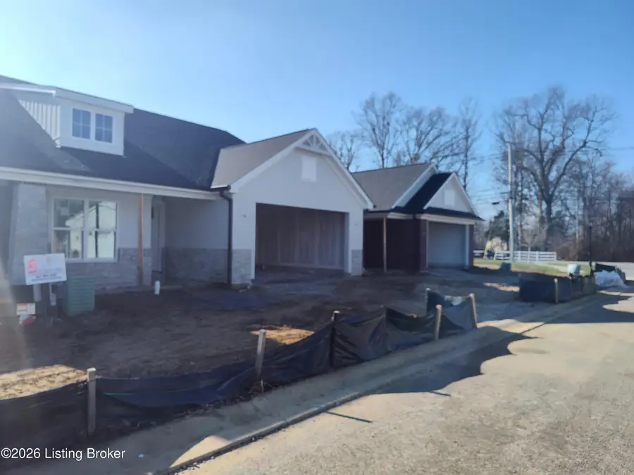 12510 Button Willow Ln, Louisville, KY 40299 - Image #2
