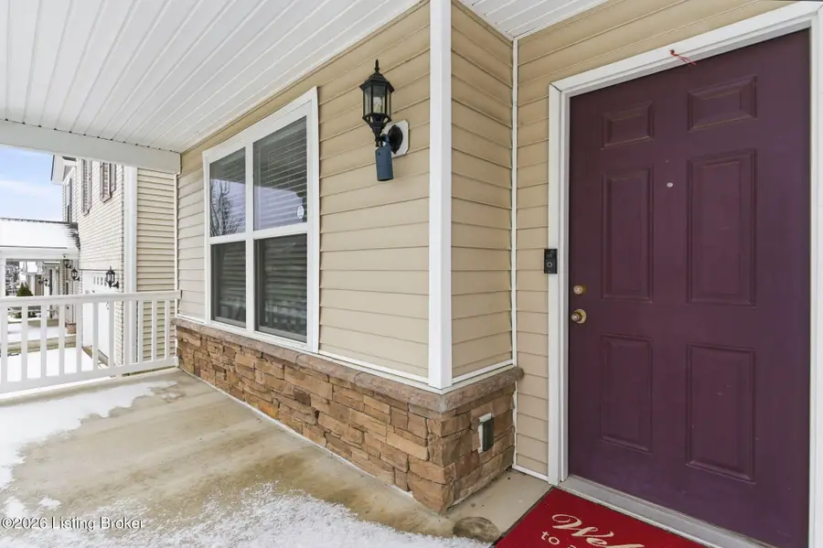 12097 Parkview Trace Dr, Louisville, KY 40229 - Image #2