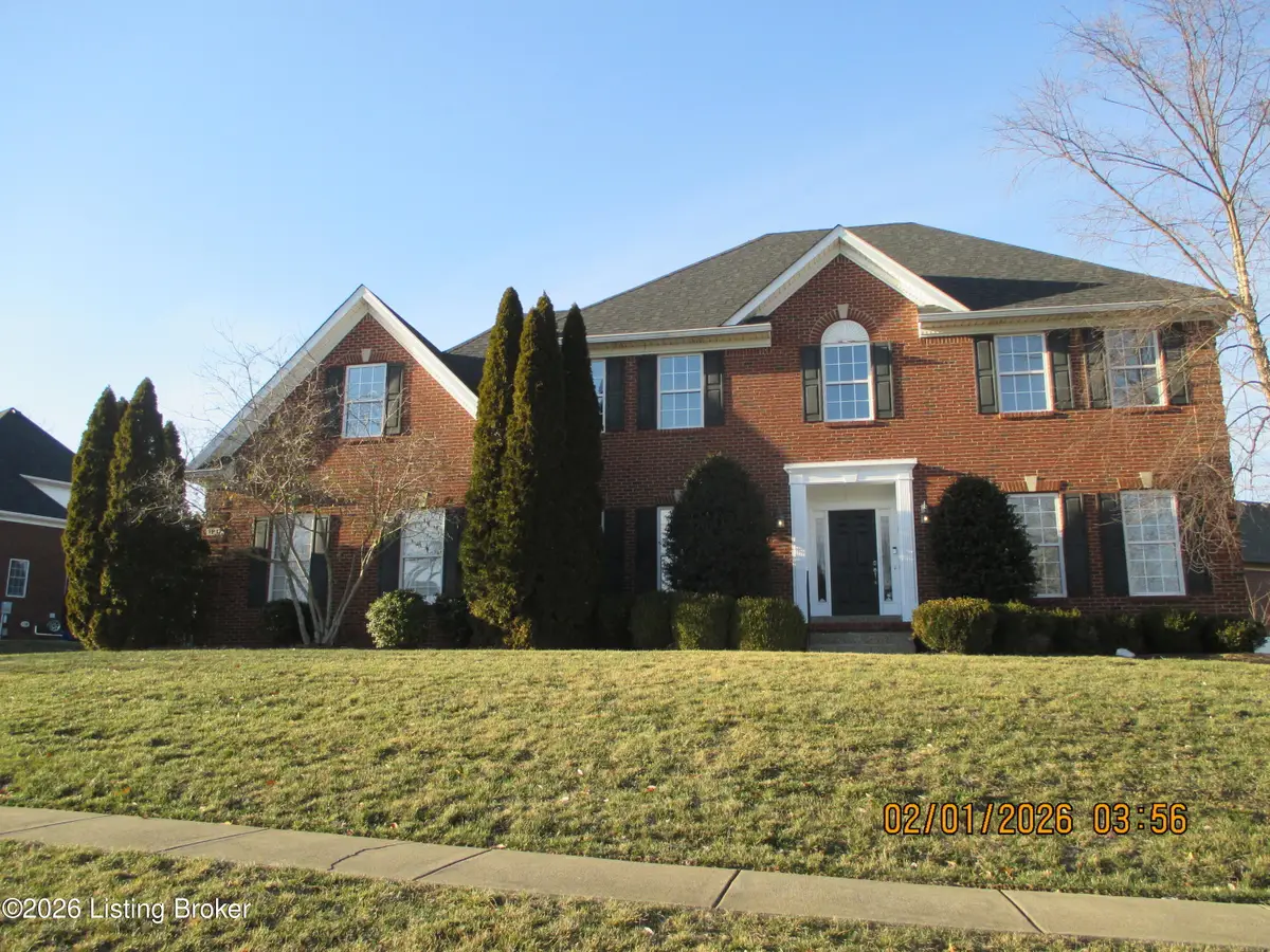 1217 Blackthorn Rd, Louisville, KY 40243 - Image #1