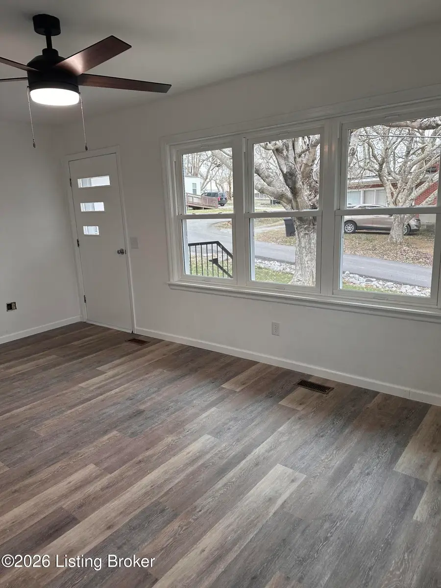 605 Cedar St, Columbia, KY 42728 - Image #3