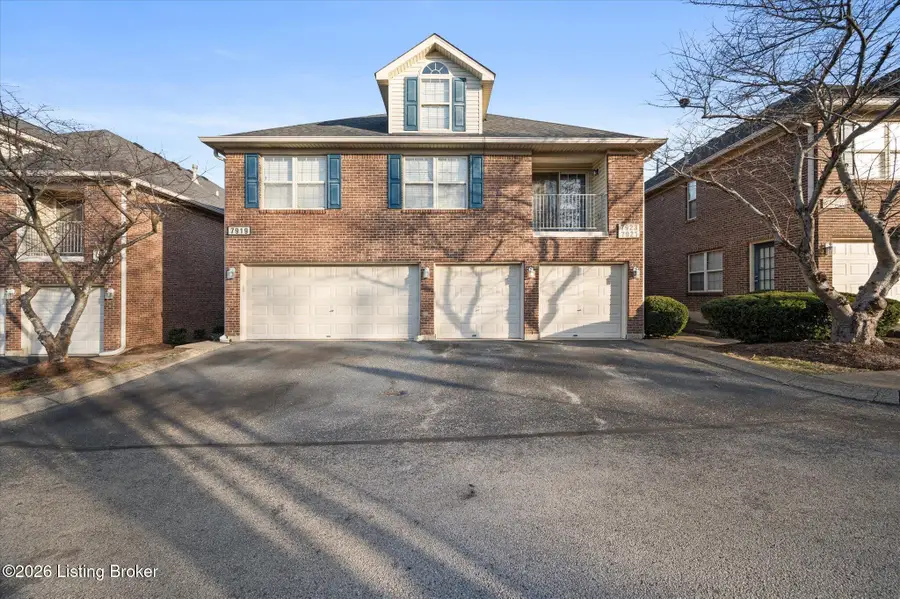 7923 Grand Cascade Dr, Louisville, KY 40228 - Image #2