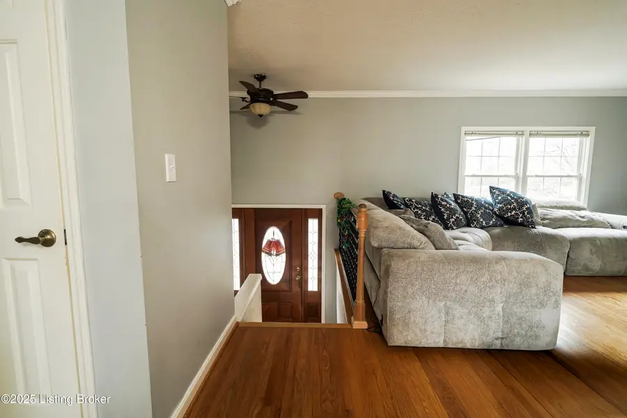 6913 Norlynn Dr, Louisville, KY 40228 - Image #3