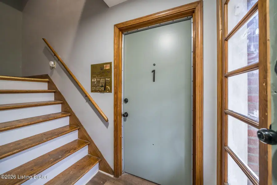 210 W Lansing Ave, Louisville, KY 40214 - Image #3