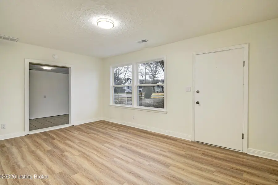 4511 Rose Farm Dr, Louisville, KY 40258 - #3