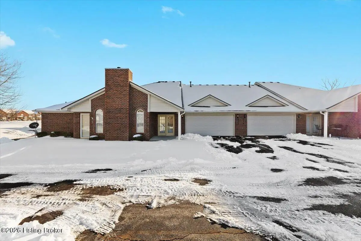 5212 Sand Wood Ln, Louisville, KY 40272 - #1