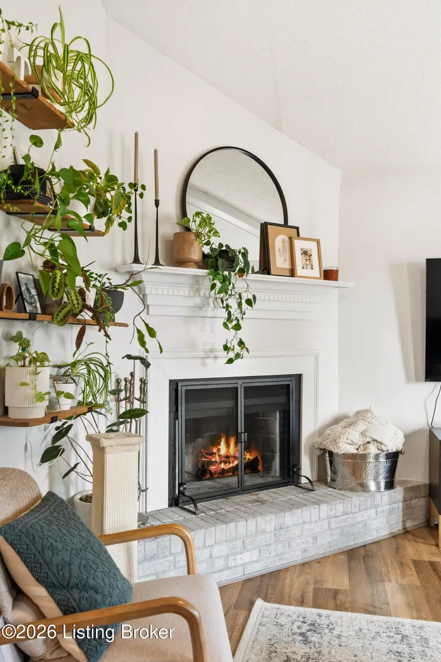 6722 Blackhorse Dr, Louisville, KY 40291 - #3