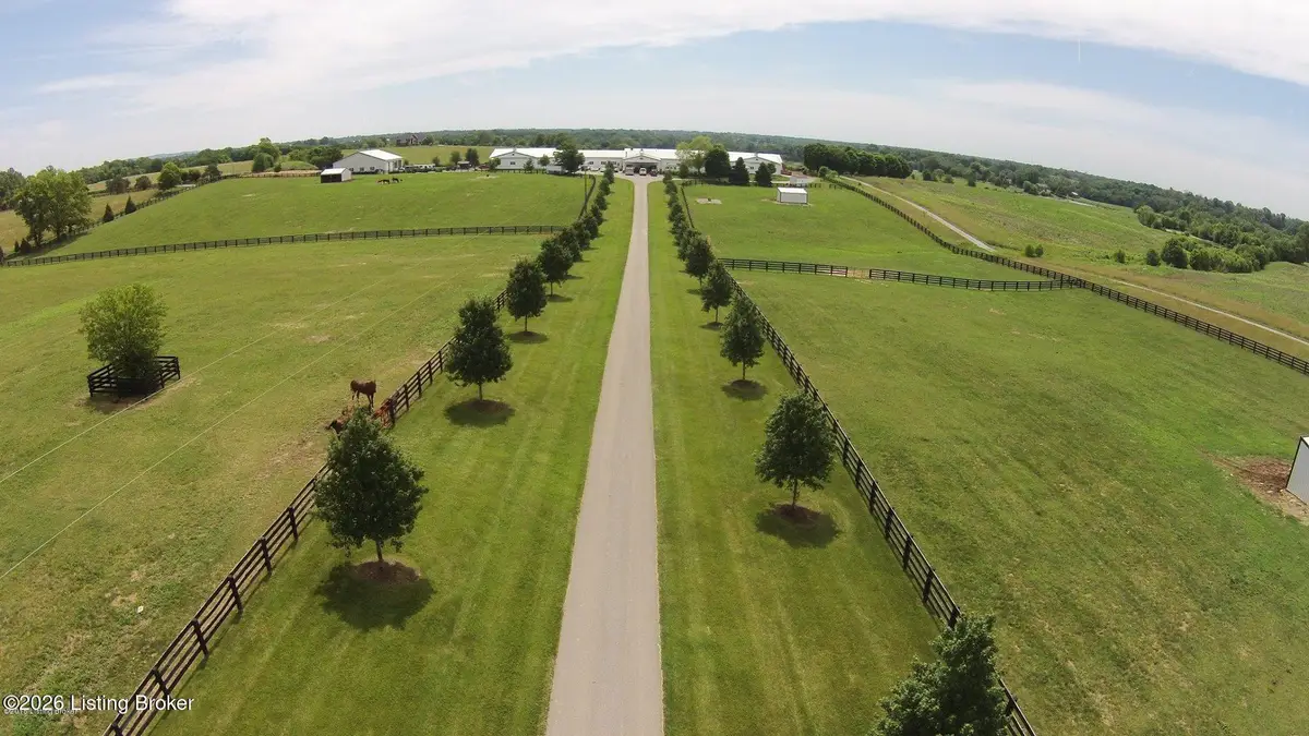 3659 Taylorsville Rd, Shelbyville, KY 40065 - Image #1