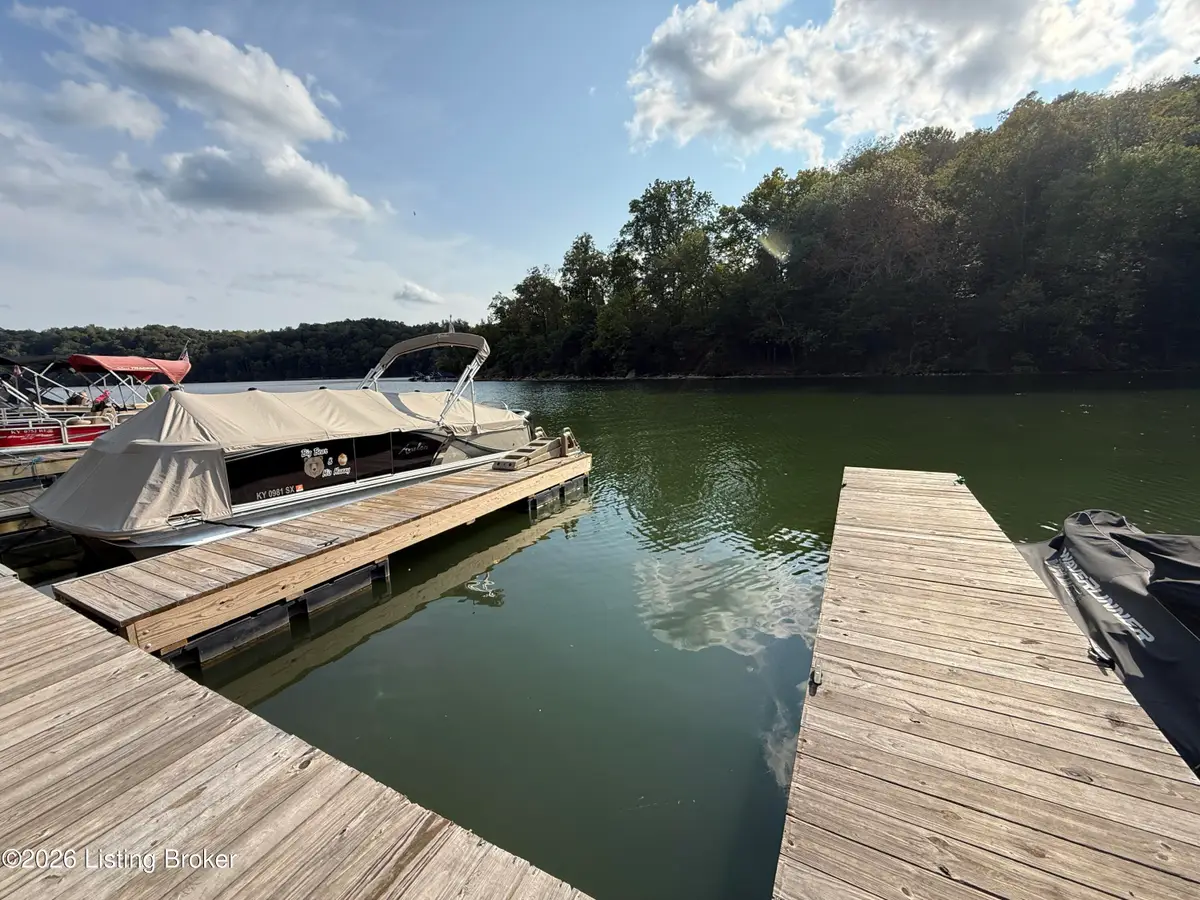 35 Penn Run Rd, Bee Spring, KY 42207 - #1