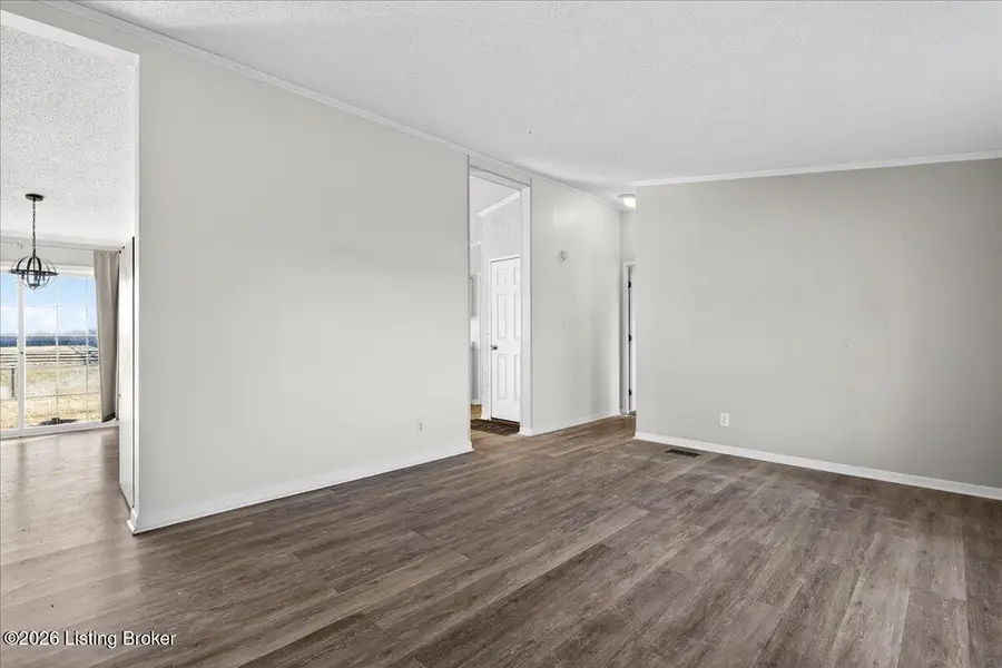 6733 Aiken Rd, Louisville, KY 40245 - #3