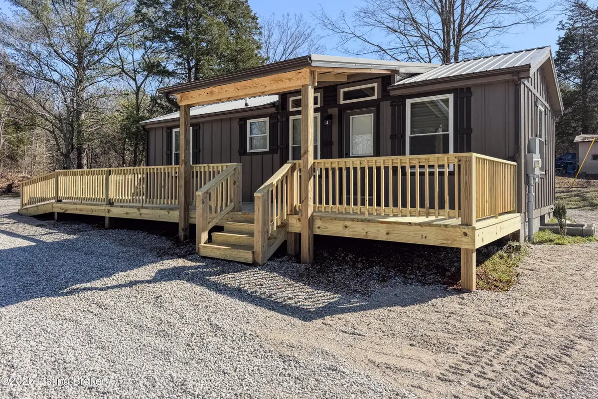 3238 Cave Hill Rd, Munfordville, KY 42765 - #1