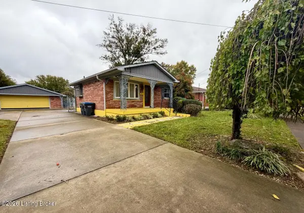 6115 Greenview Dr, Louisville, KY 40216