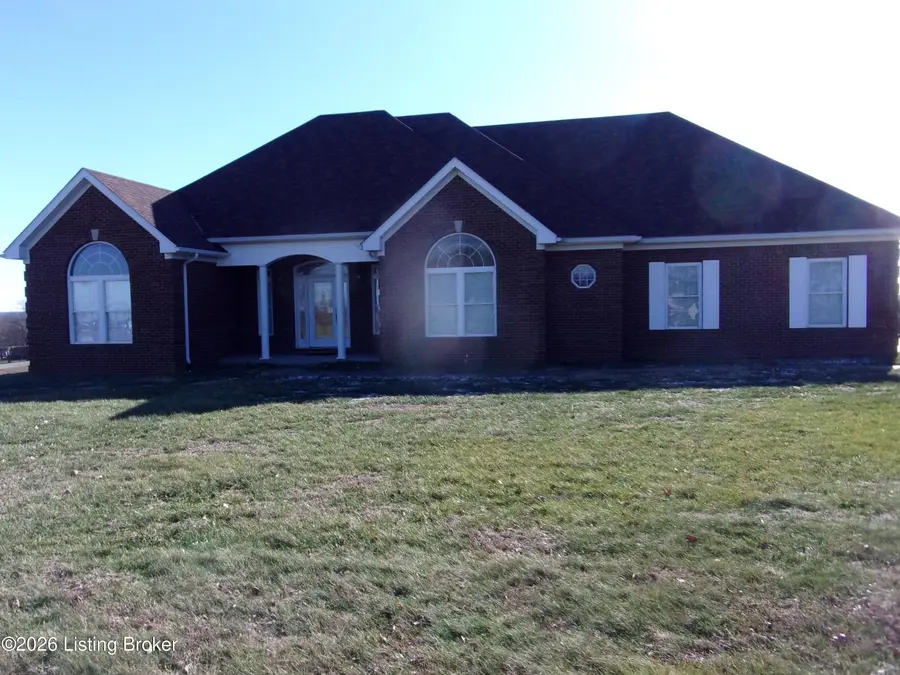 4085 Lawrenceburg Rd, Bloomfield, KY 40008 - Image #2