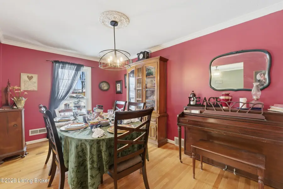 2103 Ann Marie Dr, Jeffersontown, KY 40299 - #2