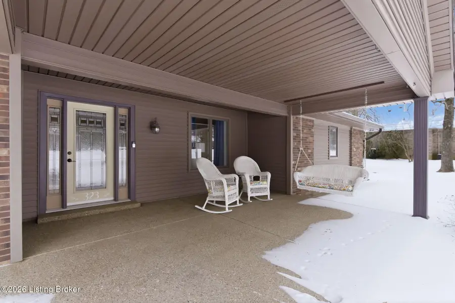 323 Brooks Station Ln, Brooks, KY 40109 - #2