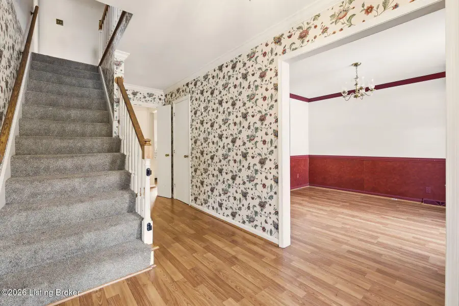 7816 Fairmeadows Ln, Louisville, KY 40222 - #3