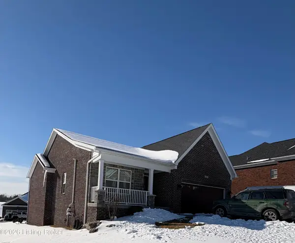 121 Lillian Ct, Shepherdsville, KY 40165